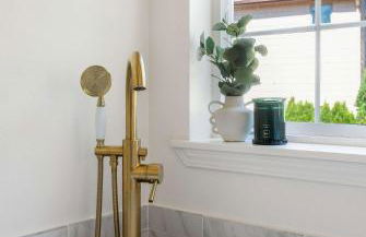 Kirkland Elegant 4B 2 5B Family Retreat with Designer Decor - Photo 63