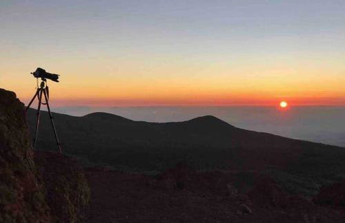 Romantic Retreat, Relax at Hot-tub, Indoor & Outdoor shower, firepit, 5 min to Hawaii Volcano park - Foto 54