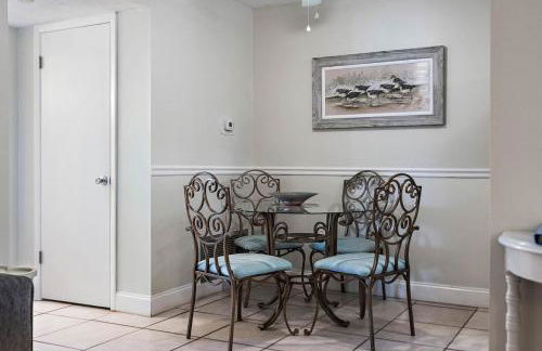 Waves 14 Condo Beautiful 1 Bedroom with Pool - Foto 8