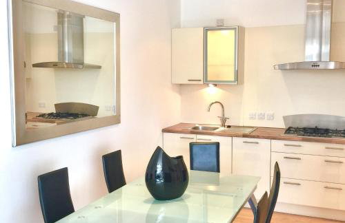 River Clyde West End Apartment - 2 Bedrooms - Foto 6
