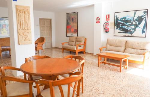 Apartamentos Cala Llonga - Foto 15