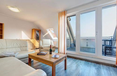 Peenemünde, Seglerhafen SB Brig 09,15 - Foto 6