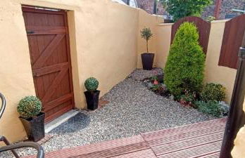 Home from Home near LFC & train station - Foto 39