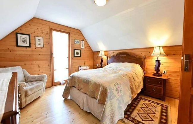 Tetina Kuća - Foto 1