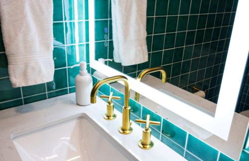 27 South - Large Lux Retreat With Hot Tub & Gameroom - Foto 65