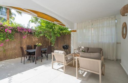 Luxury 3BR Puerto Banus, Pool, Garden, Walk to Marina & Beach - Photo 15
