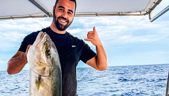 Capitán Manolis Pesca con barbacoa en el barco - Foto 1, caza mayor