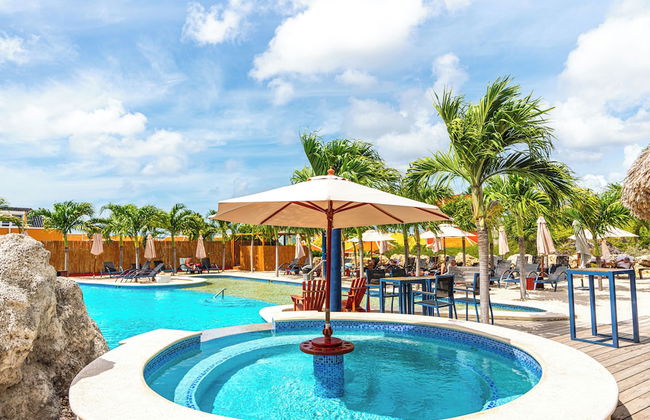 The Ritz Village Hotel - Foto 1