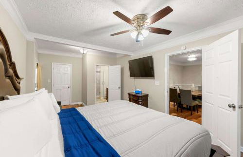 The Manor l 5-Bedrooms A Location Sleeps 12 - Foto 16