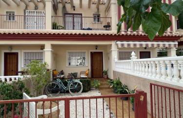 Oasis en la playa con piscina - Foto 14