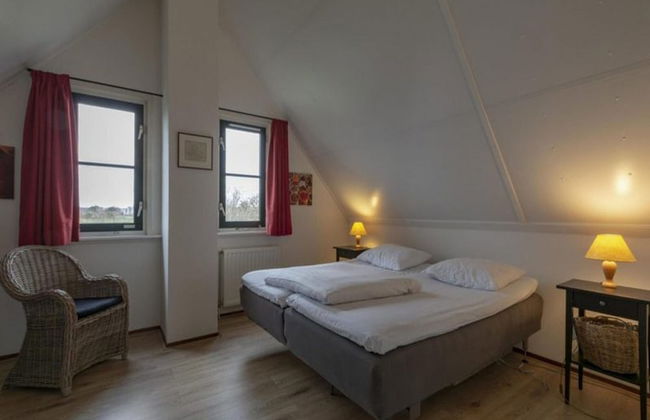 Beautifully Situated Luxury Villa on the Water - Foto 22