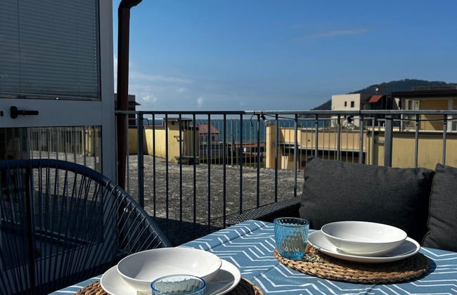 Cosy Apartment With Terrace View in Sarzana, Italy - Foto 1