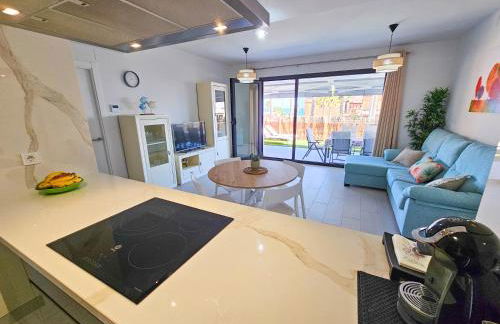 Terrace Mares de Benajarafe - Photo 12