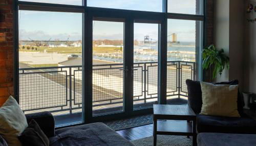 Marlin at the Lake - Downtown Sandusky - Foto 2