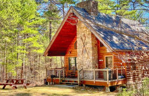 Adirondack Mountain Cabin with Hot Tub, Near Whiteface, Lake Placid, Fire Pit, Game Rm - Foto 1