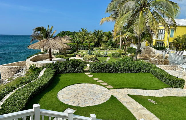 Stunning Ocean View - Photo 31