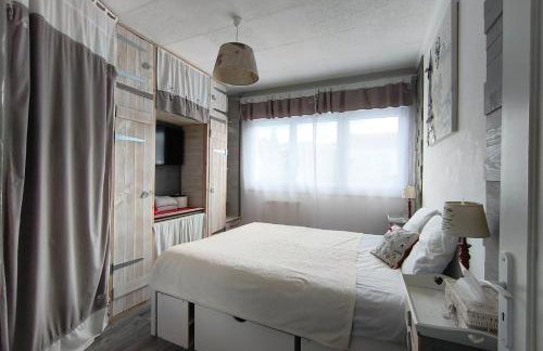Maison entière 5 chambres à 10mn à pied de l'entrée principale du Circuit 24h Du Mans - Foto 22