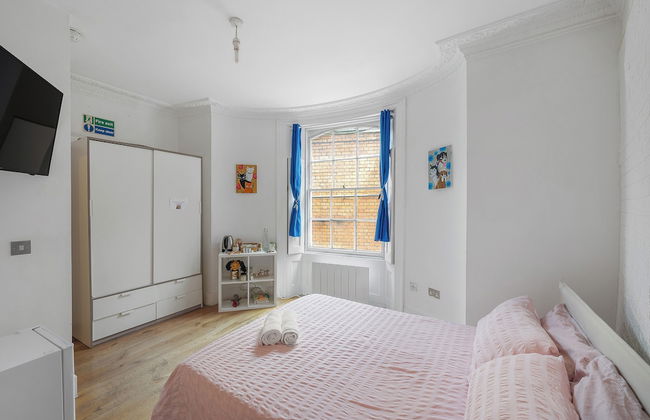 2 Bedroom W/ensuites-sleeps 6, 20min to Citycentre - Foto 9