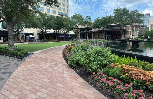 Trendy, upscale apartment! - Foto 1