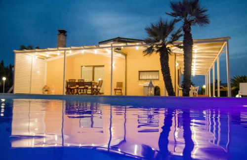 Villa Near Gallipoli w/ Pool - Foto 12