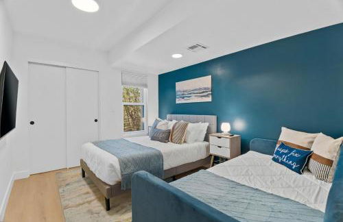 Stylish Phoenix Townhome - Foosball Table, Laundry, Parking! - Foto 6