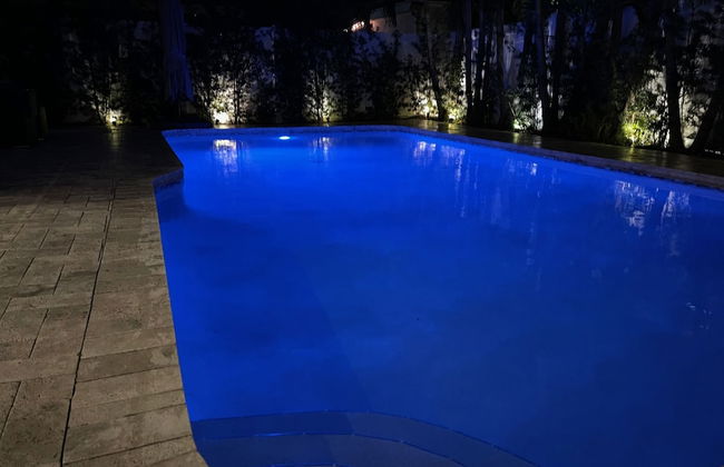 Lynora's Luxe Estate Modern Design - Foto 35