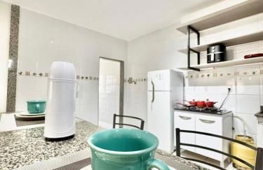 Apartamento Premium Cama Queen Ar Cond centro cidade - Foto 31