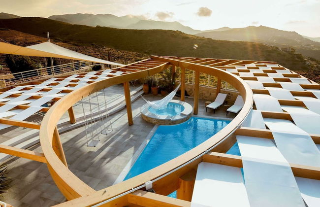 Villa in Agia Pelagia With Pool & Sea Views - Photo 27