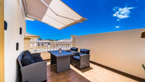 Exclusive Penthouse - Big Balcony & Private Garden - Foto 3