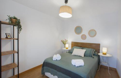Apartamento turístico Ana, con garaje y bonitas vistas - Photo 12