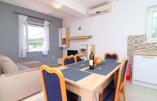 Apartments Radojkovic Lumbarda - Comfort Two Bedroom Apartment With Terrace and Sea View - Foto 17