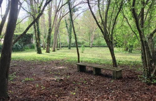 Meublé de Tourisme dans parc arboré 1000m2 - Sejour-la-Roche Eperon - Foto 18