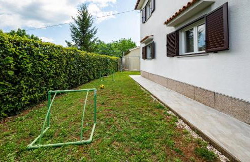 Six-Bedroom Holiday Home In Barban - Foto 14