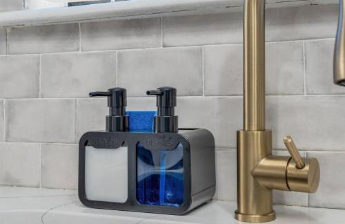 Heritage Haus - Luxe 2BR w Deck, Pets OK, Wi-fi, Near Marietta Sq - Foto 21