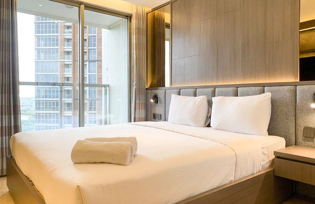 Warm And Modern Look Studio Room At Gold Coast Apartment - Foto 4