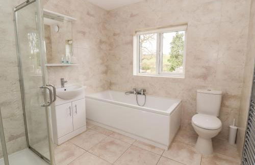 1 Organsdale Cottages - Photo 16