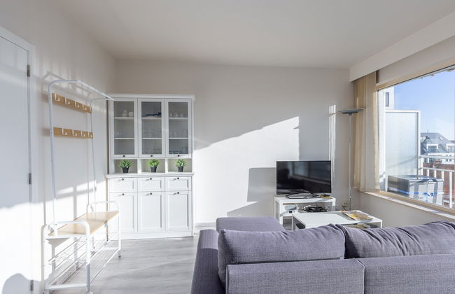 Modern, Renovated Studio With Open Views - Foto 9