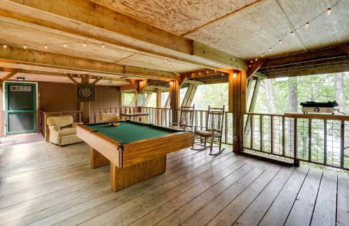 Lakefront Butler Retreat with Hot Tub and Dock! - Foto 27