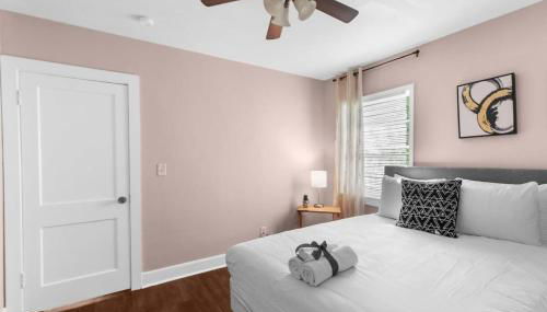 10 Mins to Legion Field Stadium- Blushing Bungalow - Foto 3