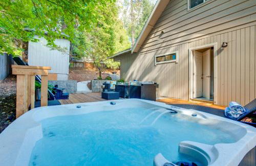 Hot Tub & Game Room: Luxe Cabin, Day Trip to Tahoe - Foto 25