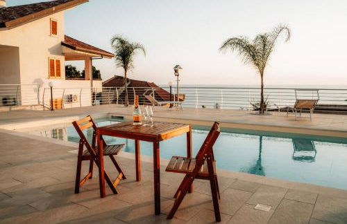 Villa Acquamarina per Gruppi e Famiglie a Capo Vaticano Costa degli Dei - Foto 26