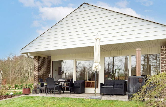 5 Person Holiday Home in Thyholm - Photo 31