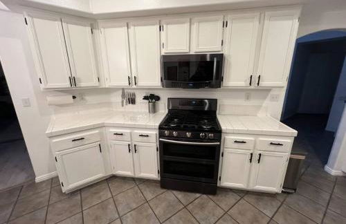 Pet Friendly Home Near Hospitals - Foto 17