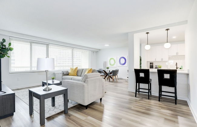 Arlington Modern Comfort Meets City Life - Foto 34