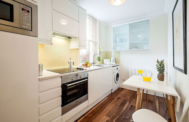 Marylebone - Chiltern Street Apartments by Viridian Apartments - Photo 6