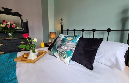 The Farrier's 3 bedroom comfy and cosy bolt hold close to Cannock town centre - Foto 28