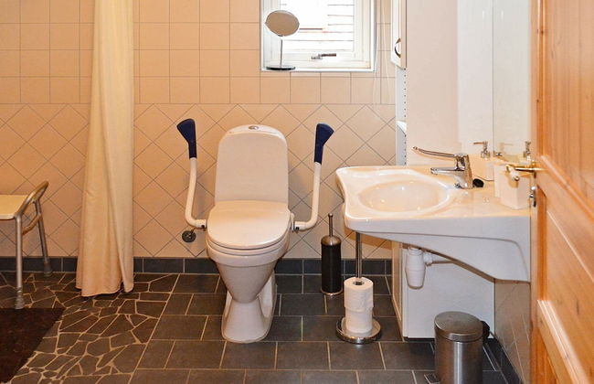 6 Person Holiday Home in Hamnvik - Foto 11