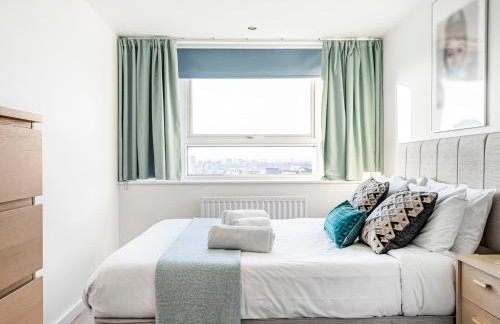 Charming Stay with a Balcony in Bow - Pass the Keys - Photo 19