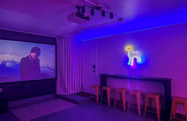 20 Acre Panoramic View Estate Hot Tub, Pickleball & Game Room - Photo 33