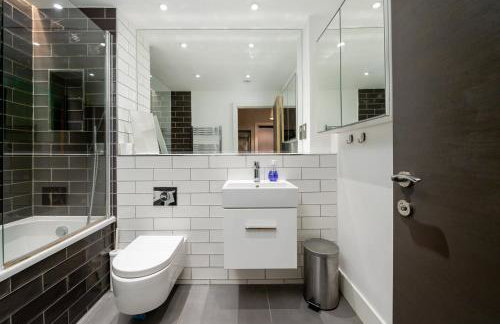 GuestReady - Modern Comfort in Stoke Newington - Foto 17